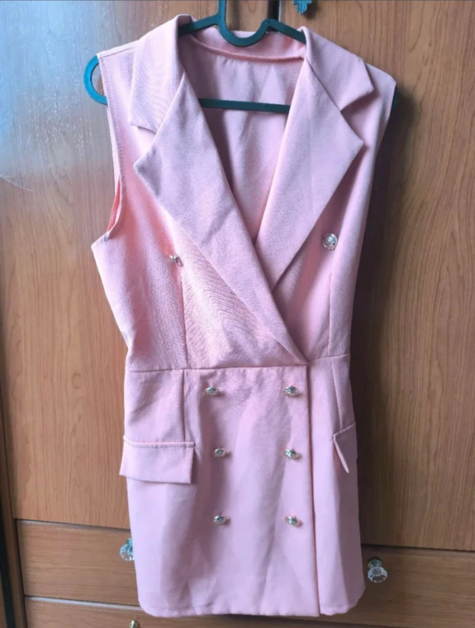 Vestido blazer cruzado rosa botones